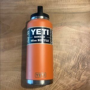 NWT Yeti Rambler 46oz Bottle Chug High Desert Clay